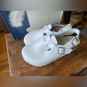 Birkenstock Tokyo size 42 White Leather
